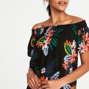 Cute off the shoulder too